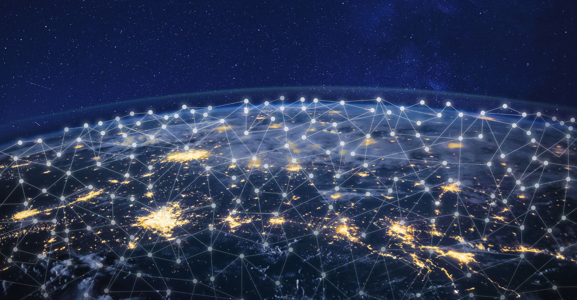 A telekommunikációs szolgáltatók technológiái, a GSM fejlődése, LTE, 5G, BestFleet GSM